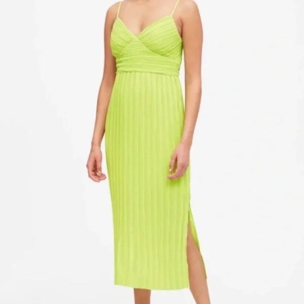 Banana Republic plisse’ midi dress sz0